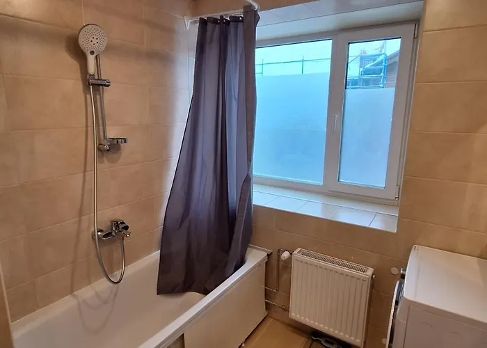 Cozy Telliskivi Near Centre Апартаменты Таллин